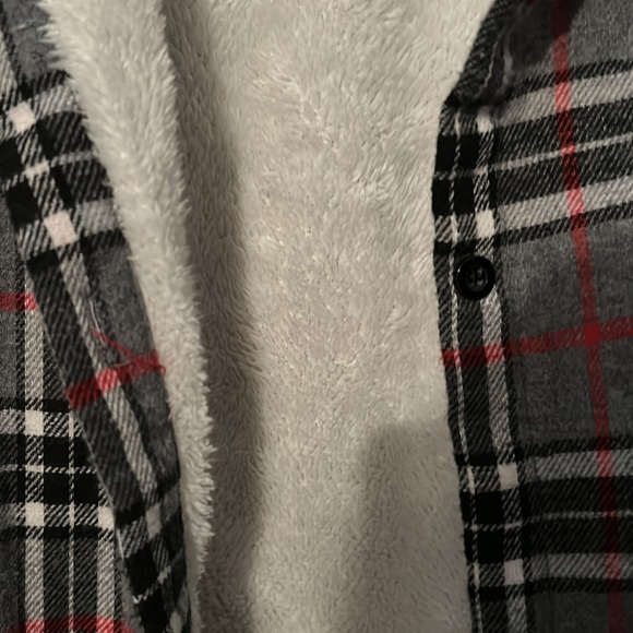 Warm Shacket - Picture 3 of 4